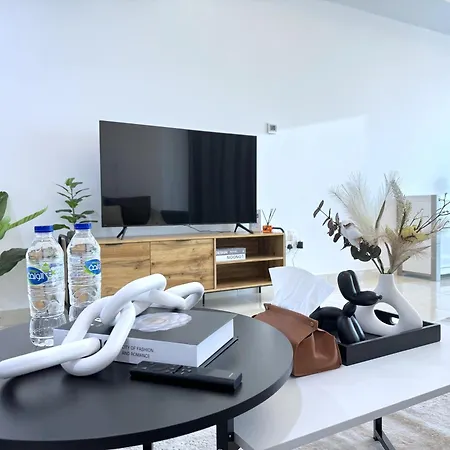 Deluxe Apartment With Panoramic View Near Metro دبي المظهر الخارجي الصورة